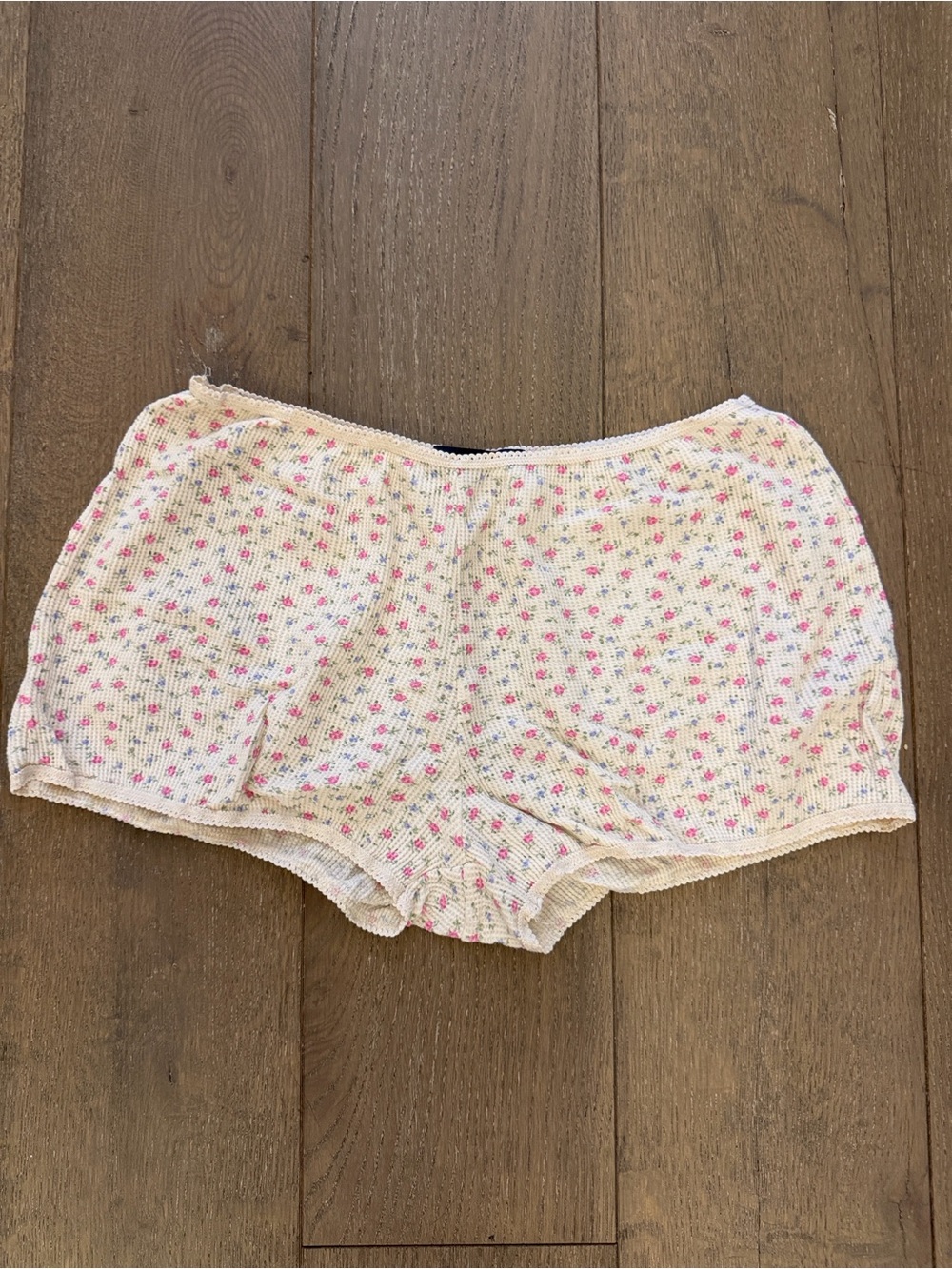 Brandy Melville Floral Waffle-Knit Boyshorts